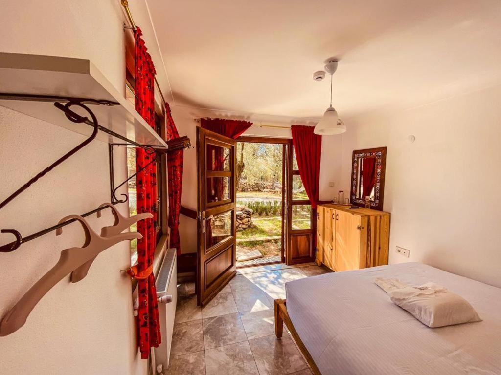 Yiva Kazdaglari Hotel Mehmetalani Bagian luar foto
