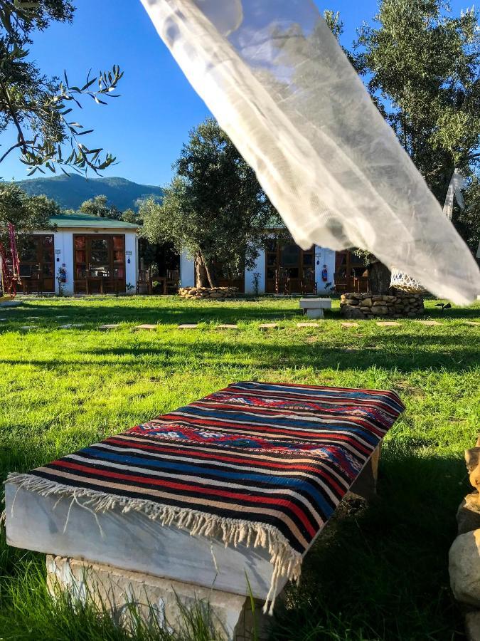 Yiva Kazdaglari Hotel Mehmetalani Bagian luar foto